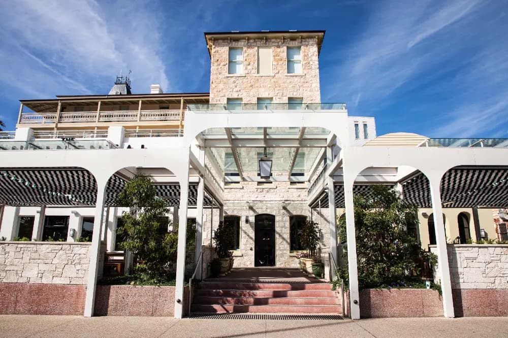 Continental Hotel, Sorrento gallery image 37