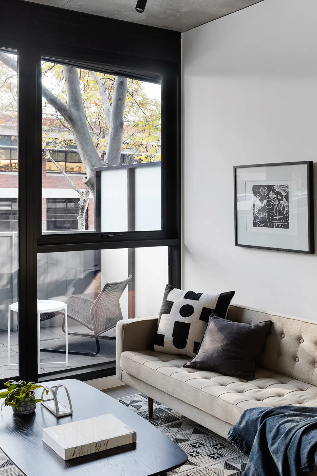 Mailhouse Building gallery image 10